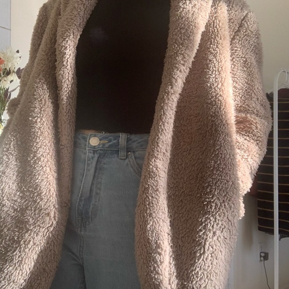 Teddy Jacket - Picture 3 of 3